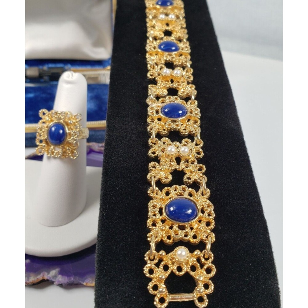 Vintage 1975 Sarah Coventry Victorian Blue Bracelet With Adjustable Ring Set - Picture 3 of 16